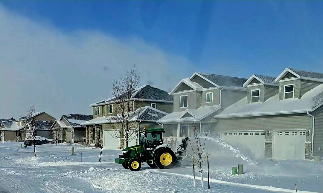 snow removal in fargo nd